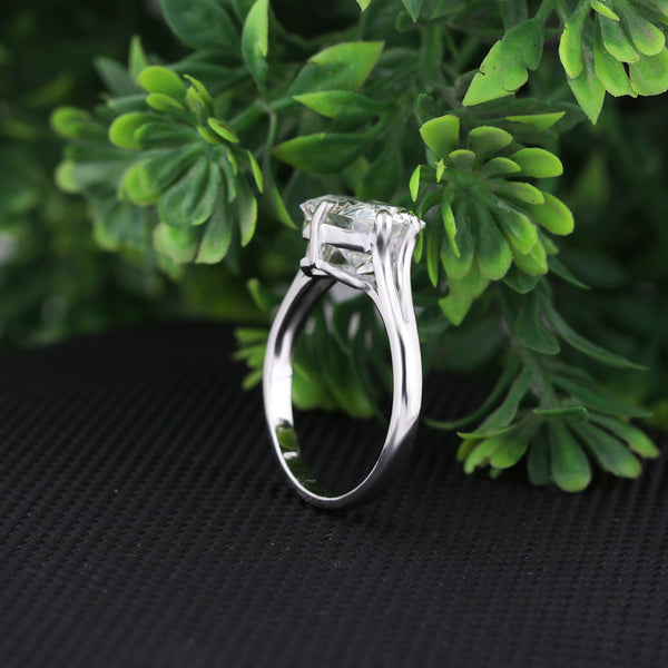 3.10 Ct Radiant Cut Lab Grown Diamond Ring — VS1 Clarity, 18k Gold Vermeil