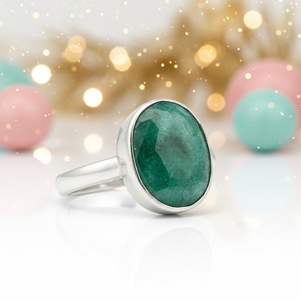 Certified Oval Cut Green Emerald 8.00 Ct Ring in 925 Sterling Silver for Women