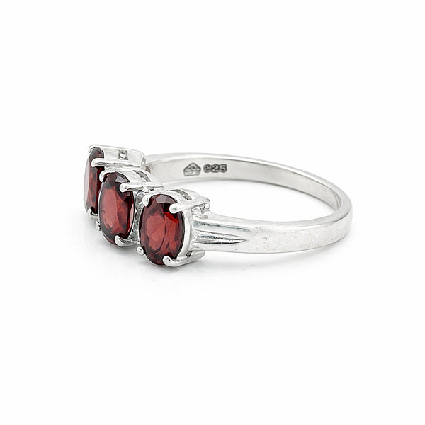 Red Garnet Ring Oval Cut 2.50 Ct 925 Sterling Silver for Her Trendy Pick