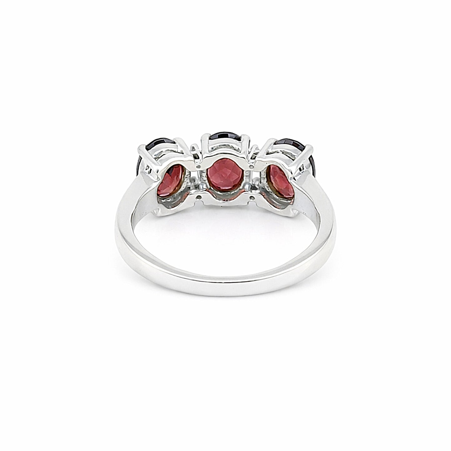 Red Garnet Ring Oval Cut 2.50 Ct 925 Sterling Silver for Her Trendy Pick