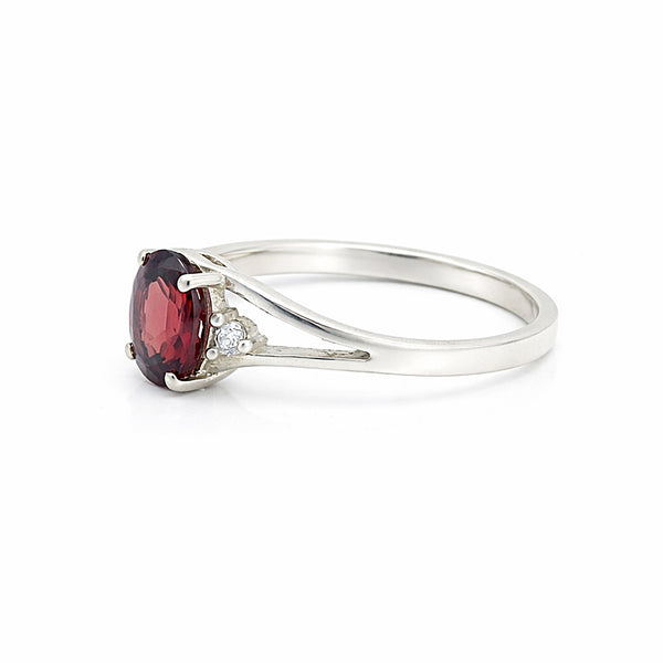 Certified Oval Red Garnet Ring in 925 Sterling Silver for Women Premium Pick