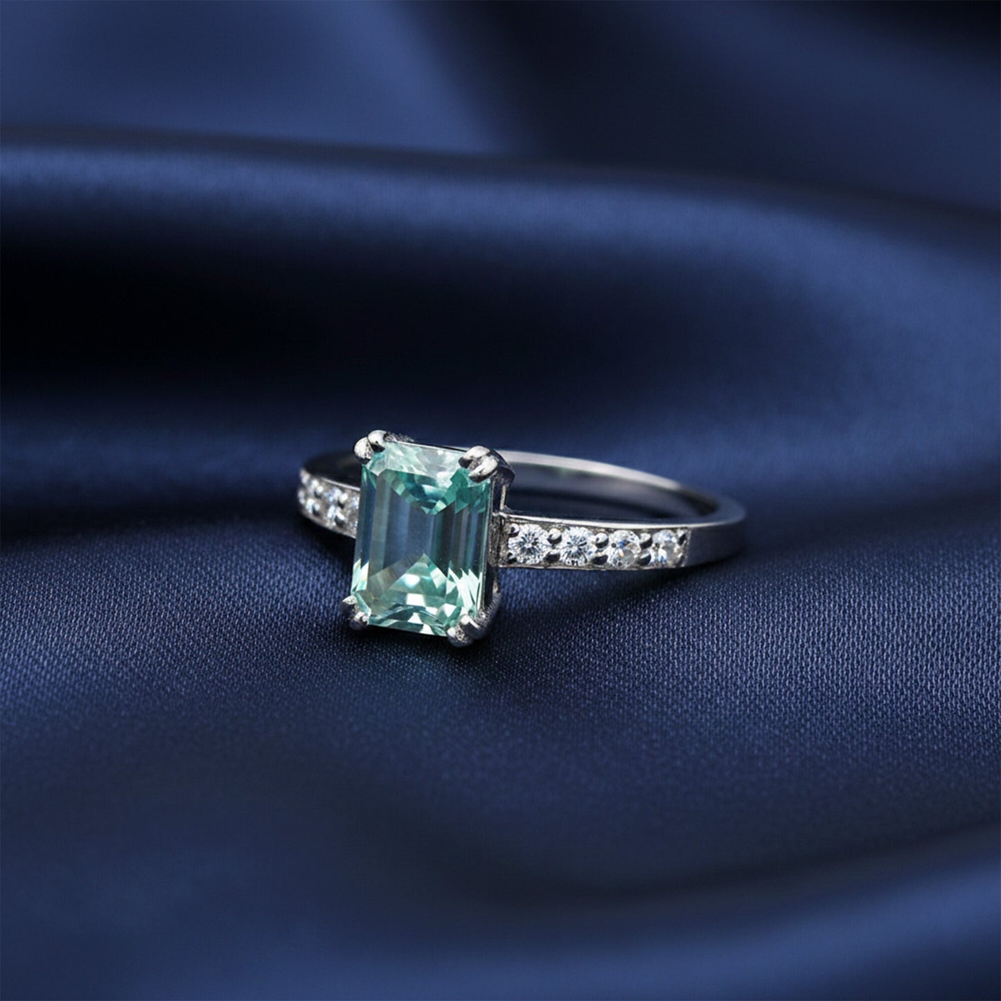 Everyday Wear Blue Aquamarine Emerald Ring in 925 Sterling Silver for Wedding