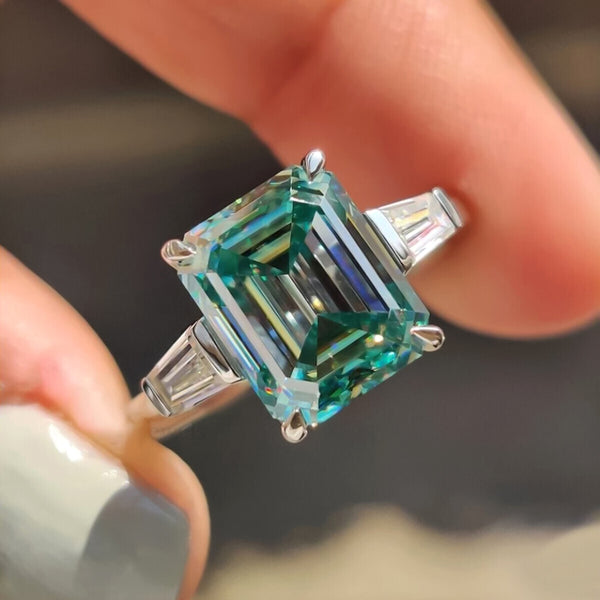 7.30 Ct Certified Blue Moissanite Emerald Cut Solitaire Ring Ring 18K Gold Plated V 18K Gold Plated