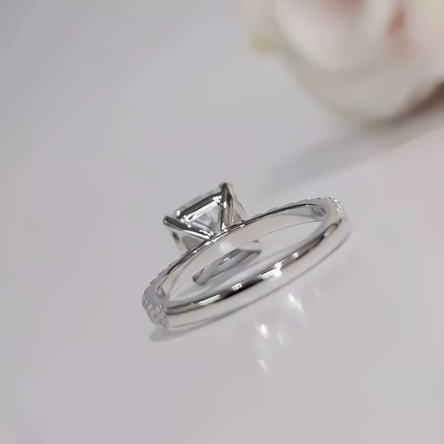 2.50 Ct Certified White Moissanite Ring – Elegant Women’s Jewelry in 18K Gold Plate 18K Gold Plated
