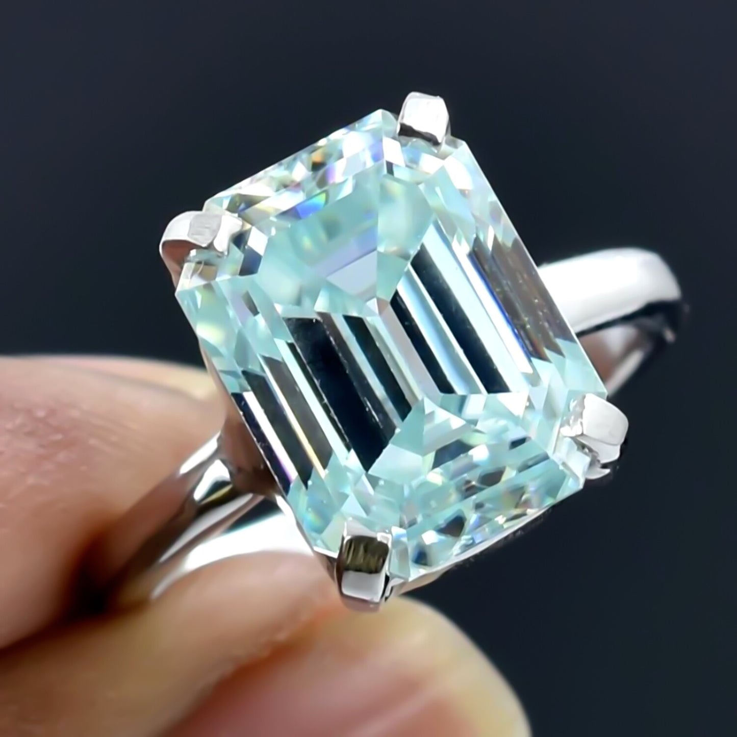 6.7ct Certified Natural VS1 Blue Moissanite Solitaire Ring Gift 18K Gold Plated Ver 18K Gold Plated