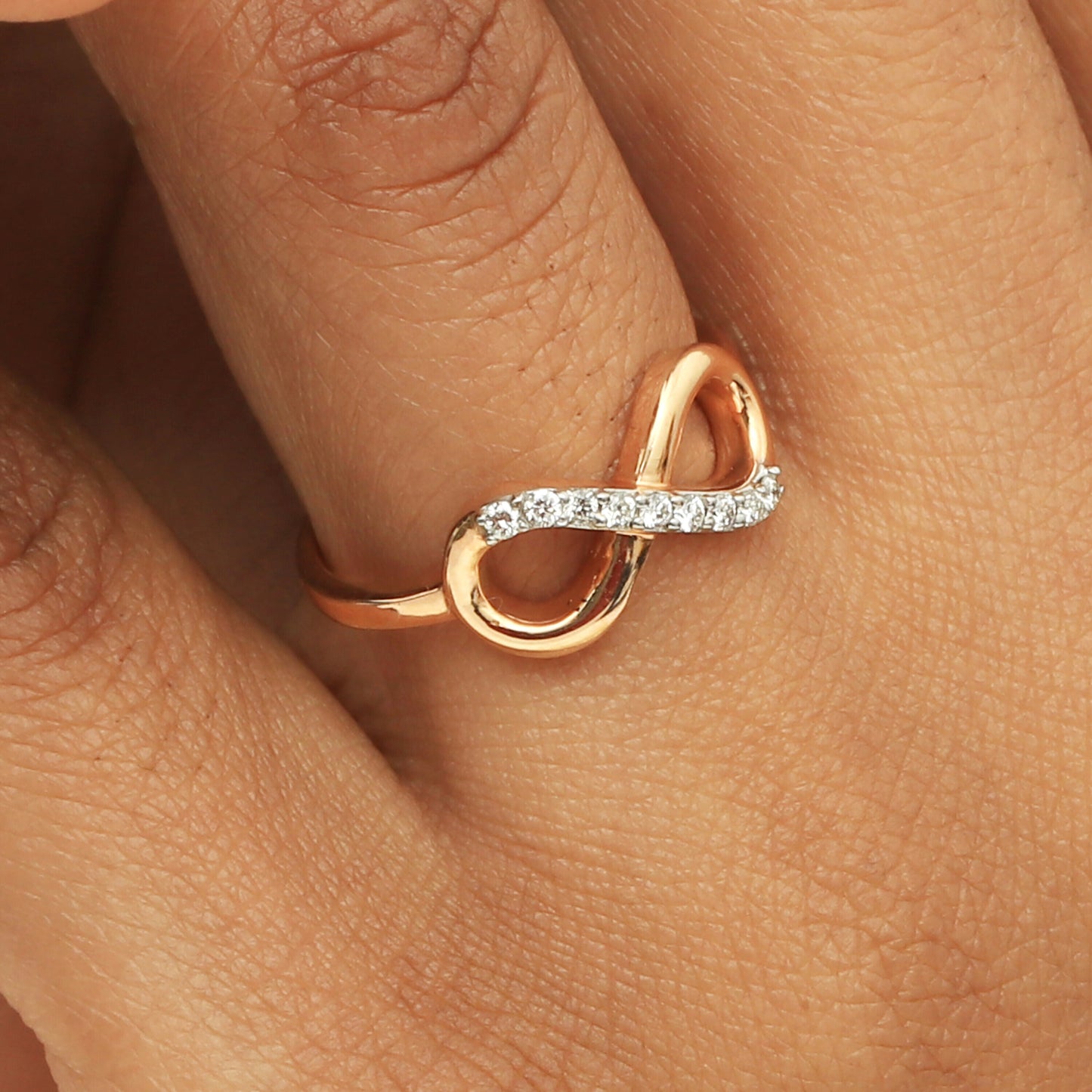 0.12 Ct. IGI Certified 18k Rose Gold Diamond Infinity Love Band Promise Ring - view 6