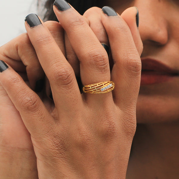 0.12 Ct. IGI Certified 18k Yellow Gold Diamond Multi-Row Zigzag Ring Band - view 5