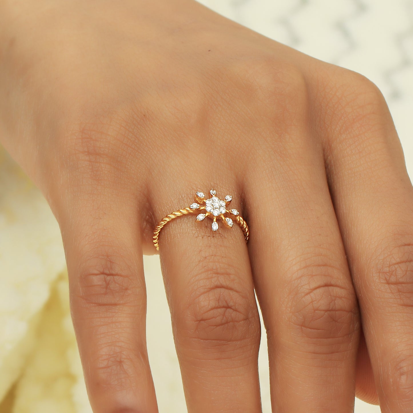 0.17 Ct. IGI Certified 18k Yellow Gold Floral GH VS White Diamond Blossom Ring - view 5