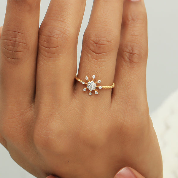 0.17 Ct. IGI Certified 18k Yellow Gold Floral GH VS White Diamond Blossom Ring - view 6