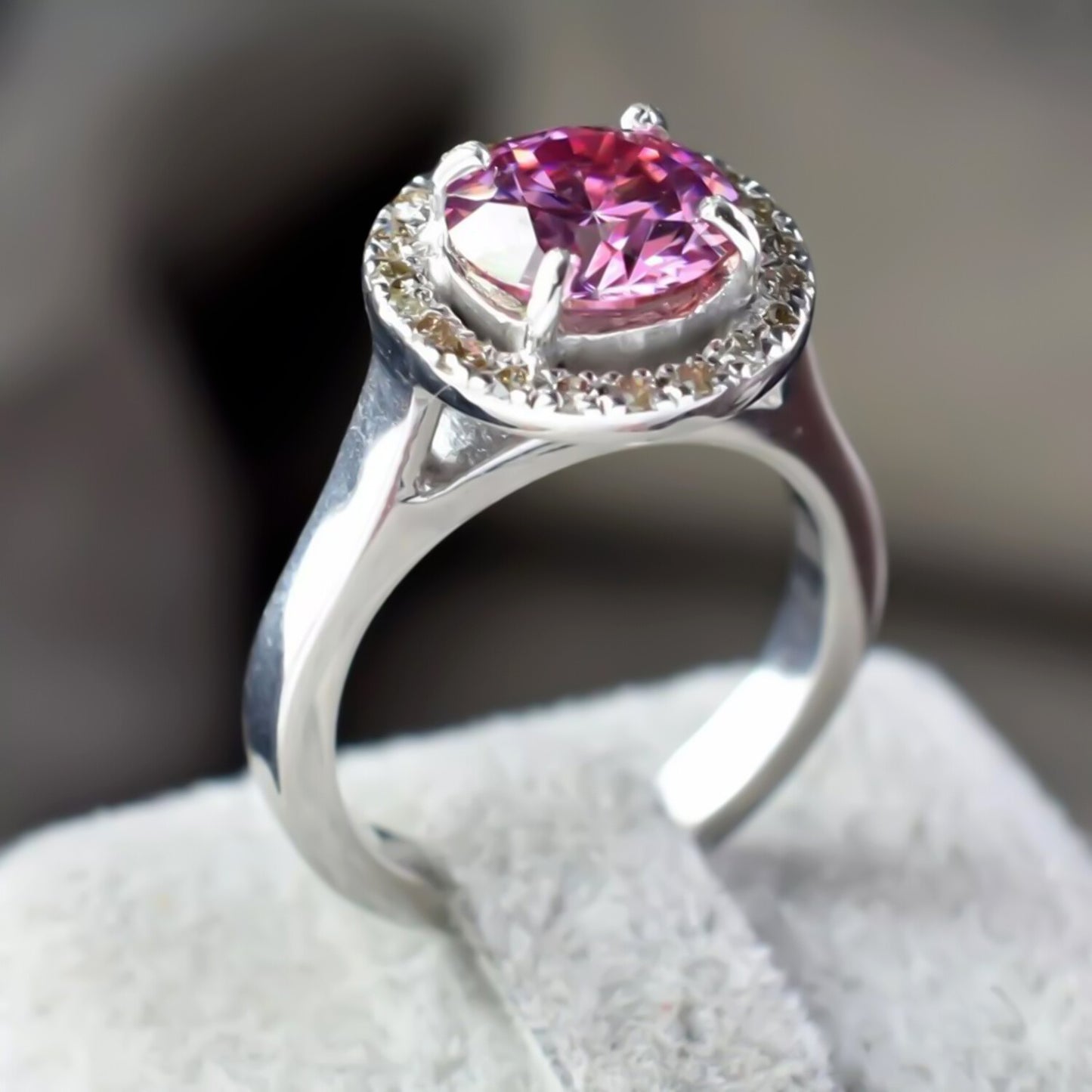 Certified 2.50ct VVS1 Pink Moissanite Ring Jewelry Birthday Gift 18K Gold Plated Ve 18K Gold Plated
