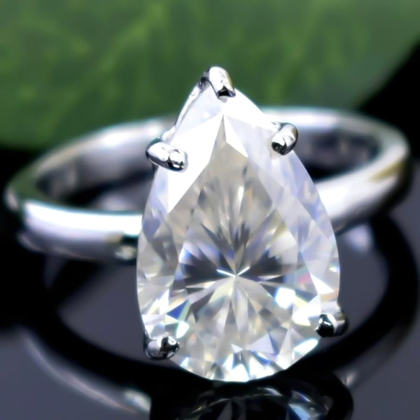 Certified 5.5ct VS1 White Moissanite Ring Jewelry Gift for Women 18K Gold Plated Ve 18K Gold Plated