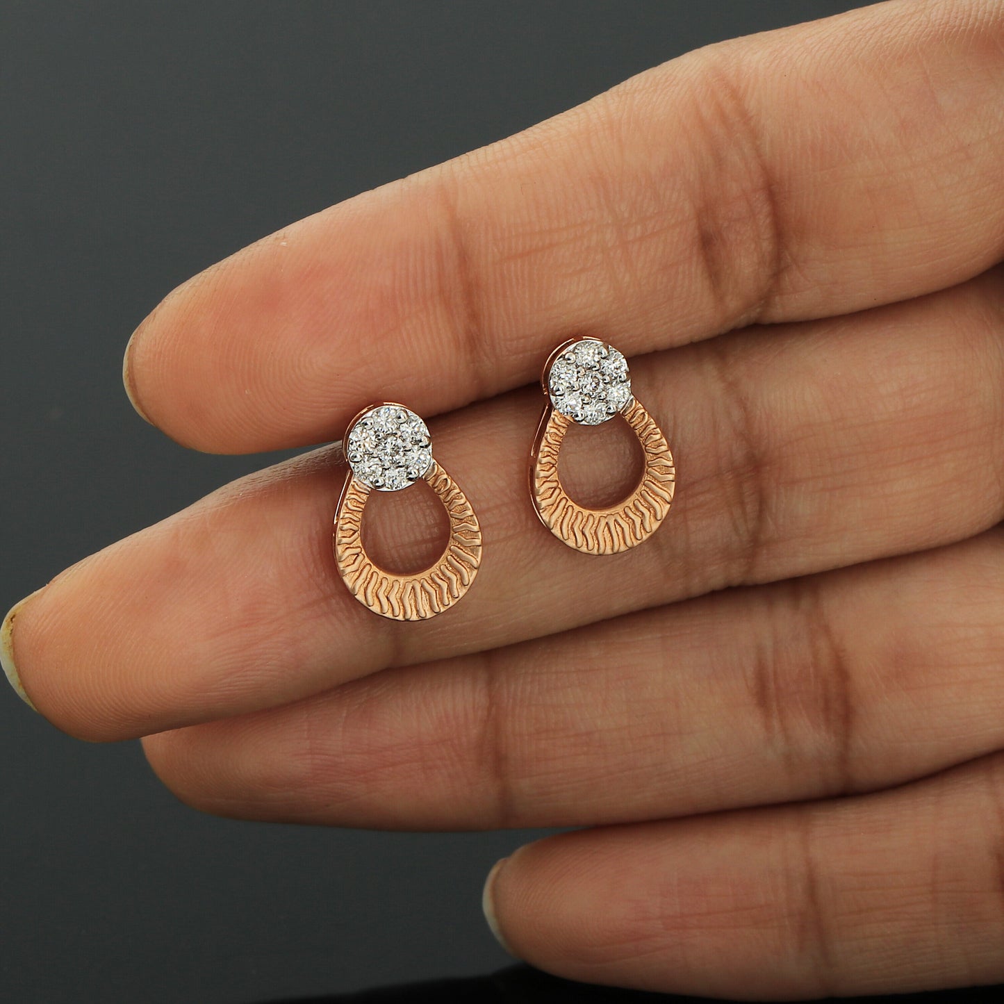 0.44 Ct. Natural Diamond Stud Earrings in 18K Yellow Gold IGI Certified - view 2