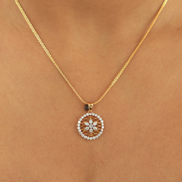 0.95 Ct Natural Diamond Necklace Pendant 18K Gold IGI G-H VS Elegant - view 5