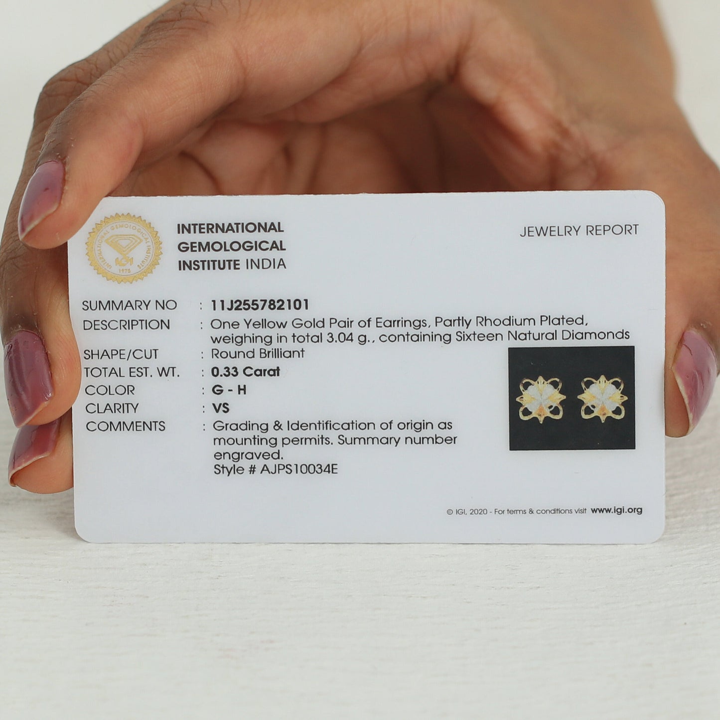 IGI Certified 0.72 Ct Pendant And Earring Set with Natural Diamonds in 18KT Gold - view 5