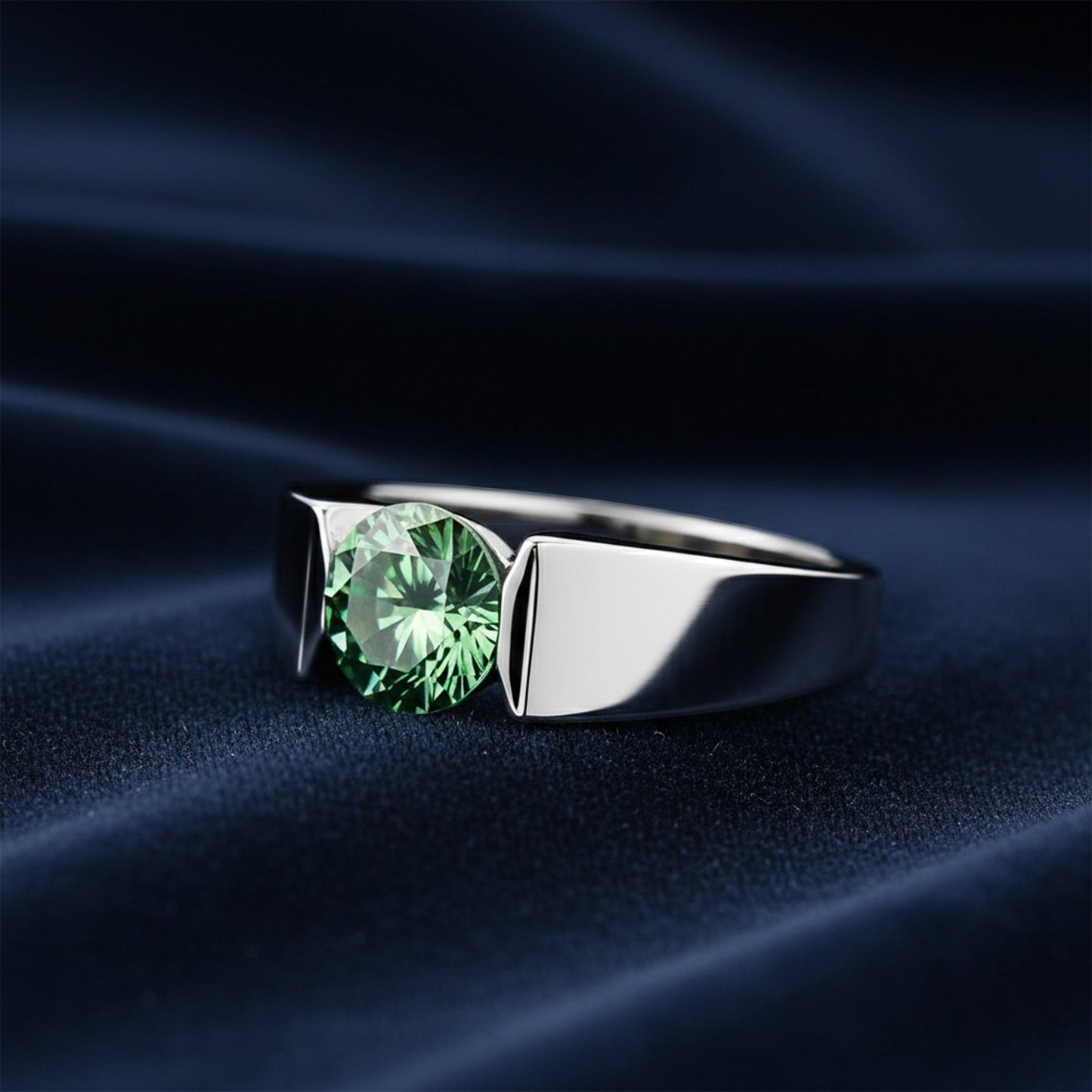 GEMHUB & CO. 2.00 Ct round cut green lab grown diamond ring with VS1 clarity in 18k gold vermeil.