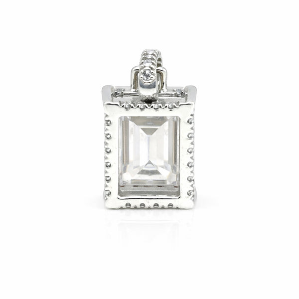 GEMHUB & CO. 4.50 Ct emerald cut lab-grown diamond pendant in 18k gold vermeil with VS1 clarity.