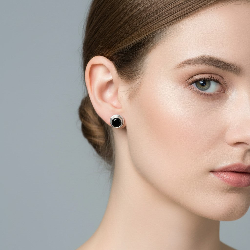 GEMHUB & CO. 5 pairs of black agate stud earrings with 925 sterling silver settings.