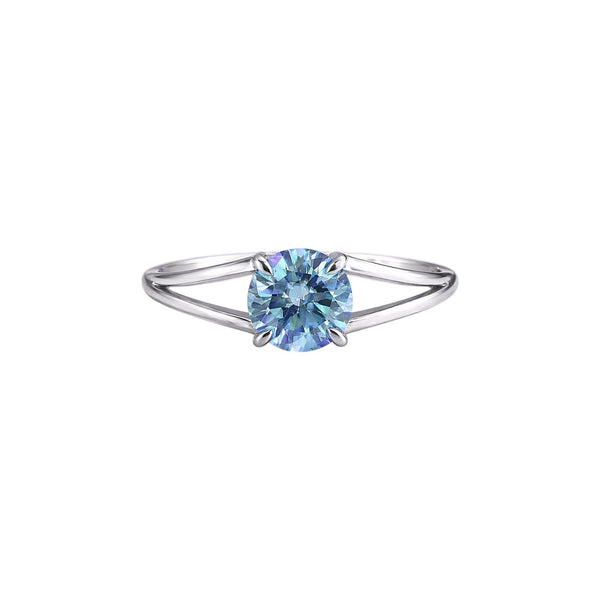GEMHUB & CO. 2.50 Ct round cut blue lab-grown diamond ring with VS1 clarity set in 18k gold vermeil.