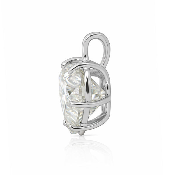 GEMHUB & CO. 3.41 Ct heart cut lab grown diamond pendant in 18k gold vermeil, VS1 clarity.