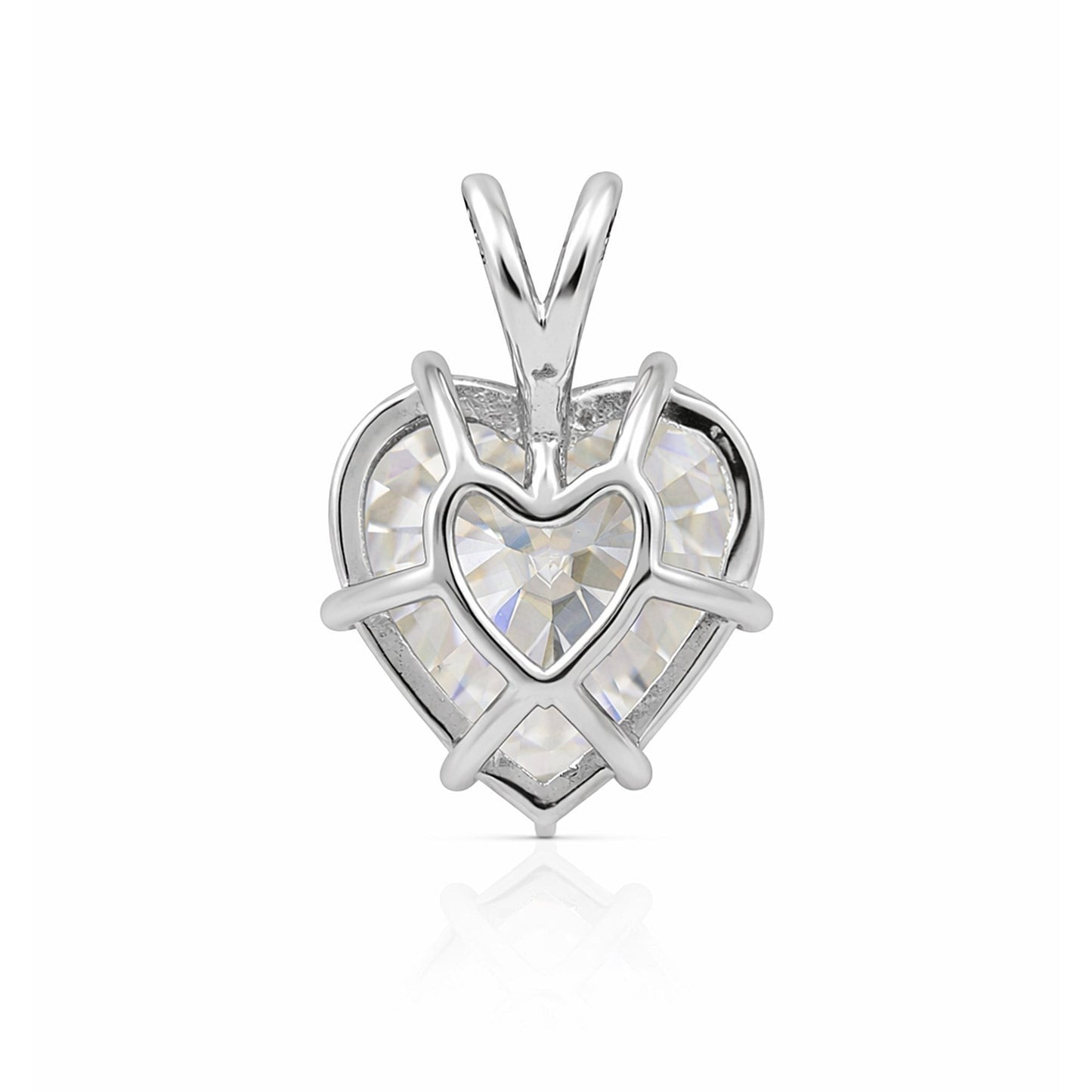 GEMHUB & CO. 3.41 Ct heart cut lab grown diamond pendant in 18k gold vermeil with VS1 clarity.
