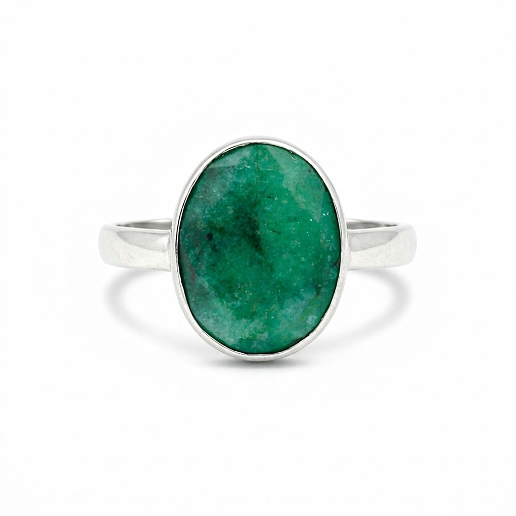 Certified Oval Cut Green Emerald 8.00 Ct Ring in 925 Sterling Silver for Women