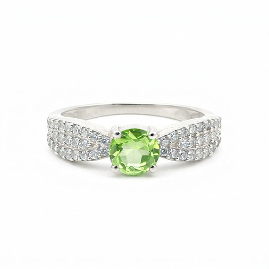Green Amethyst 7.20 Ct Round Cut Ring in 925 Sterling Silver for Her Chic Design