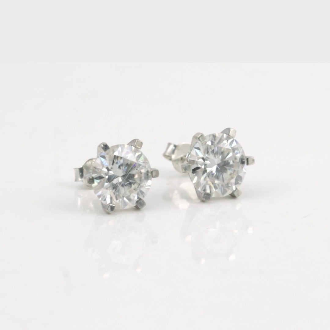 Certified 10.00 ct DEW Round Cut White Moissanite Studs In Gold Vermeil