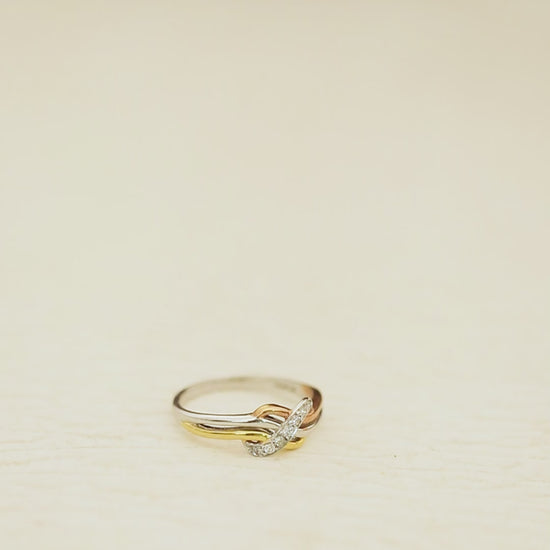 0.16 Ct IGI Certified Natural Diamond 18k Tri-Tone Gold Knot Ring For Engagement