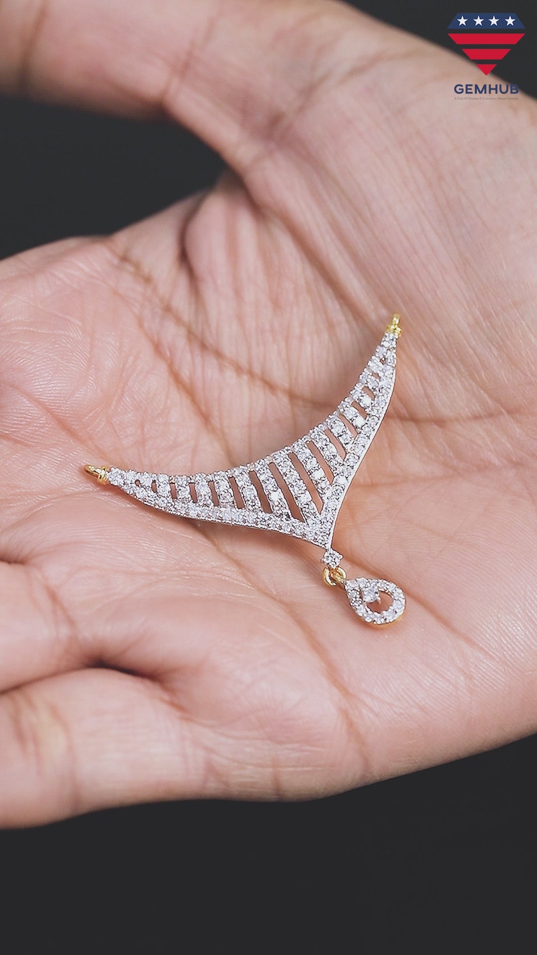 0.99 Ct IGI Certified Natural Diamond Elegant Pendant in 18K Gold Jewelry