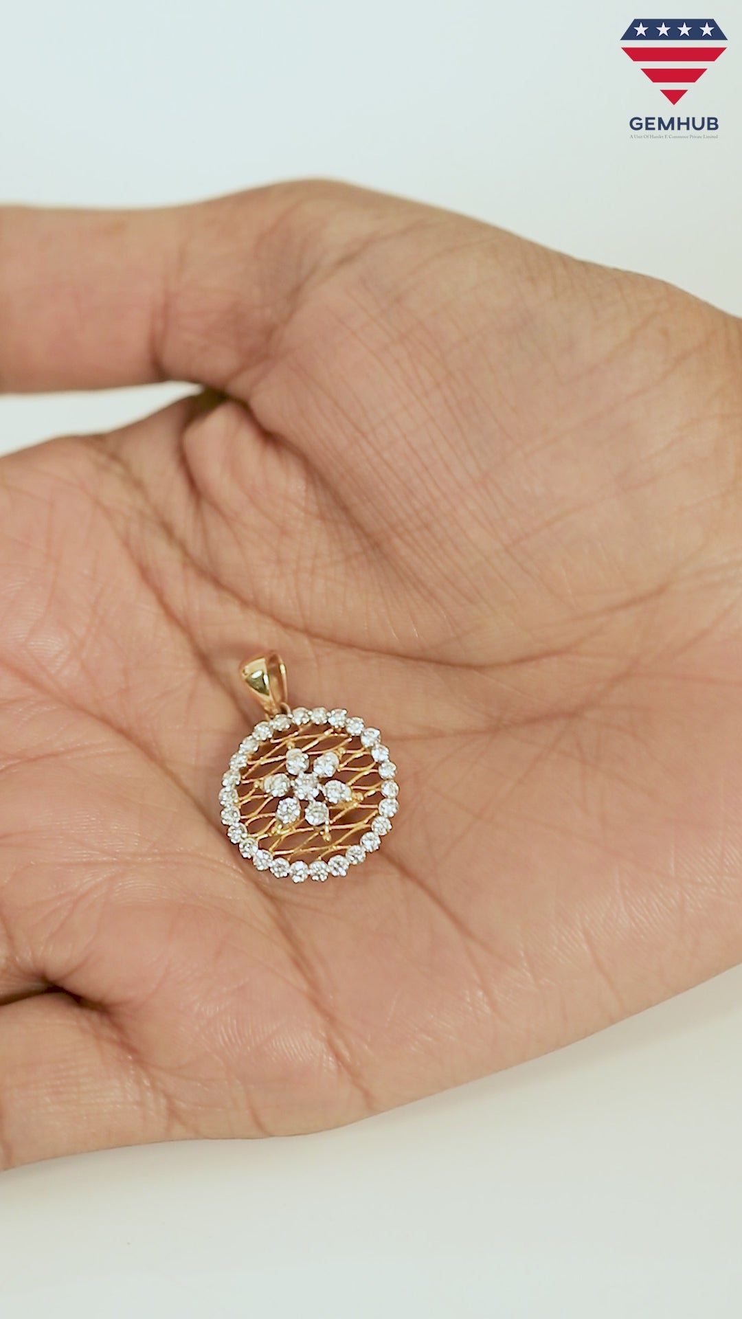 0.95ct Natural Diamond Pendant Necklace