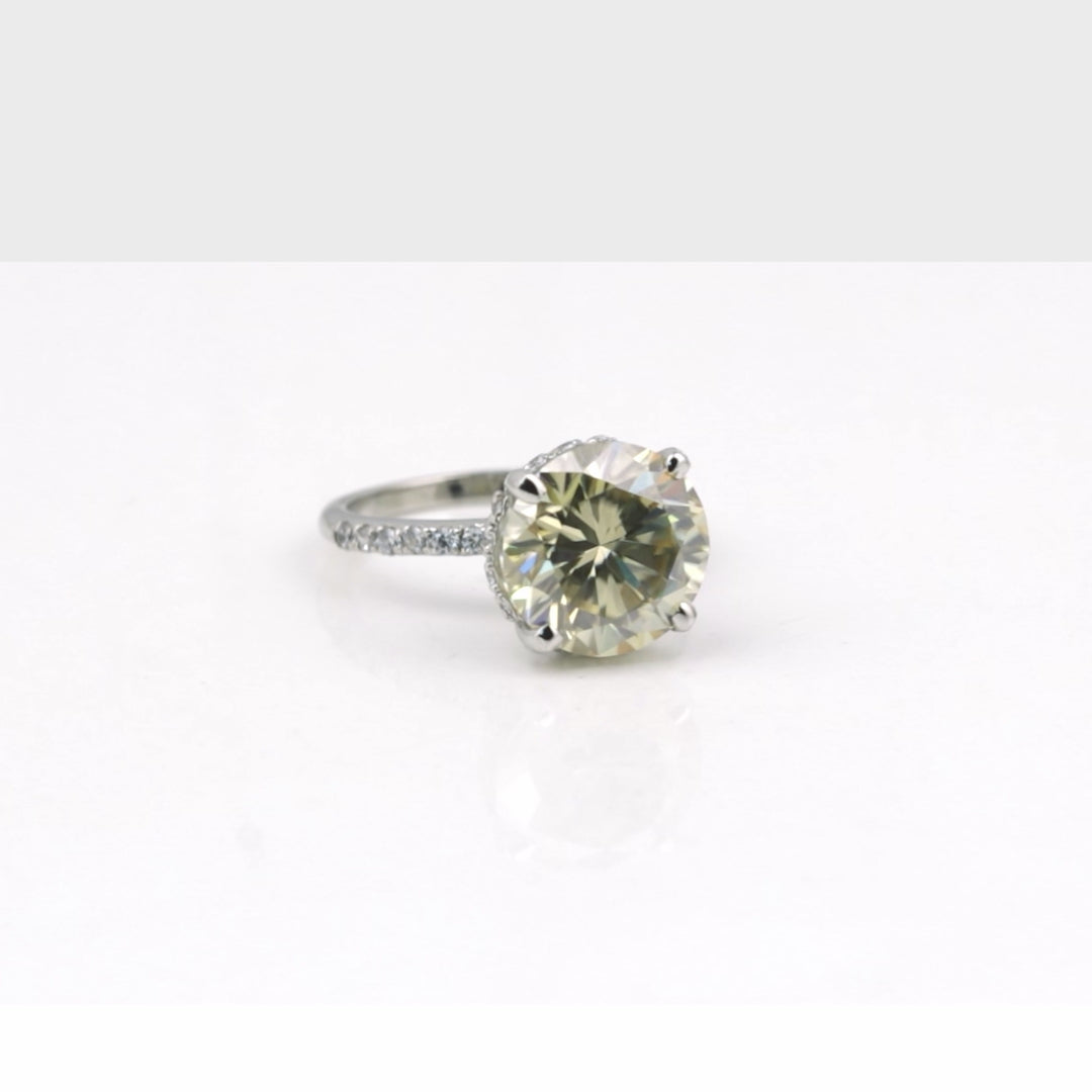 2.90 Ct Round Cut Champagne Lab Grown Diamond Ring — VS1 Clarity, 18k Gold Vermeil