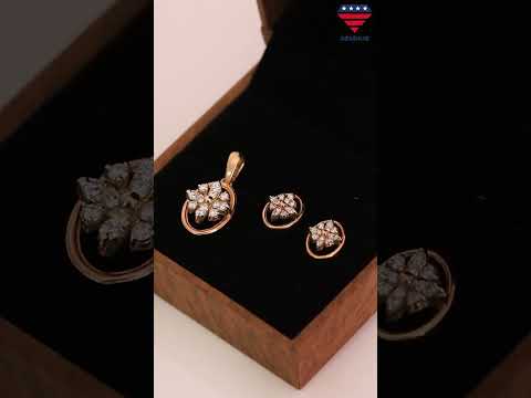0.58 Ct.18KT Rose Gold Pendant And Earrings Set with  Natural Diamonds, IGI Cert
