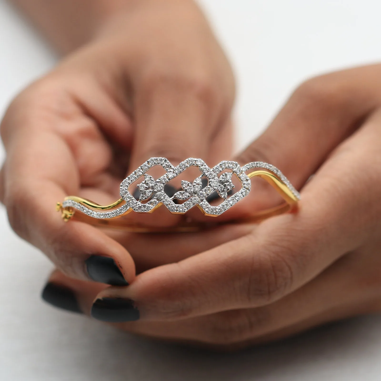 1.82ct Natural Diamond Tennis Bracelet - view 7