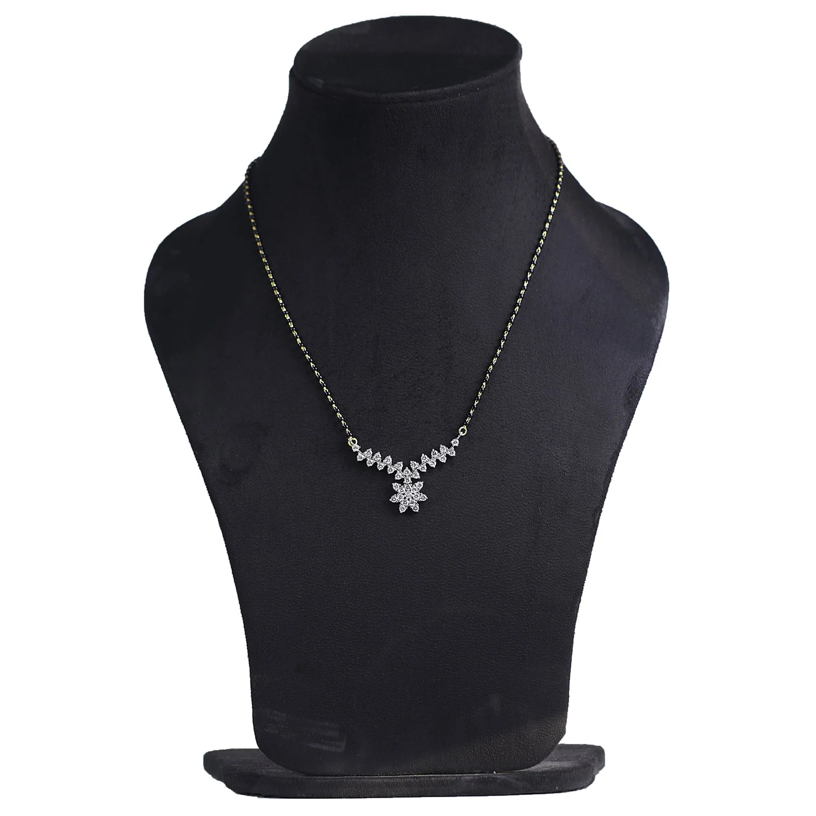IGI Certified Lab Grown 0.72 Ct tw Round-Cut Pave Cluster Pendant Necklace, VVS/E — 14K/18K Solid Gold