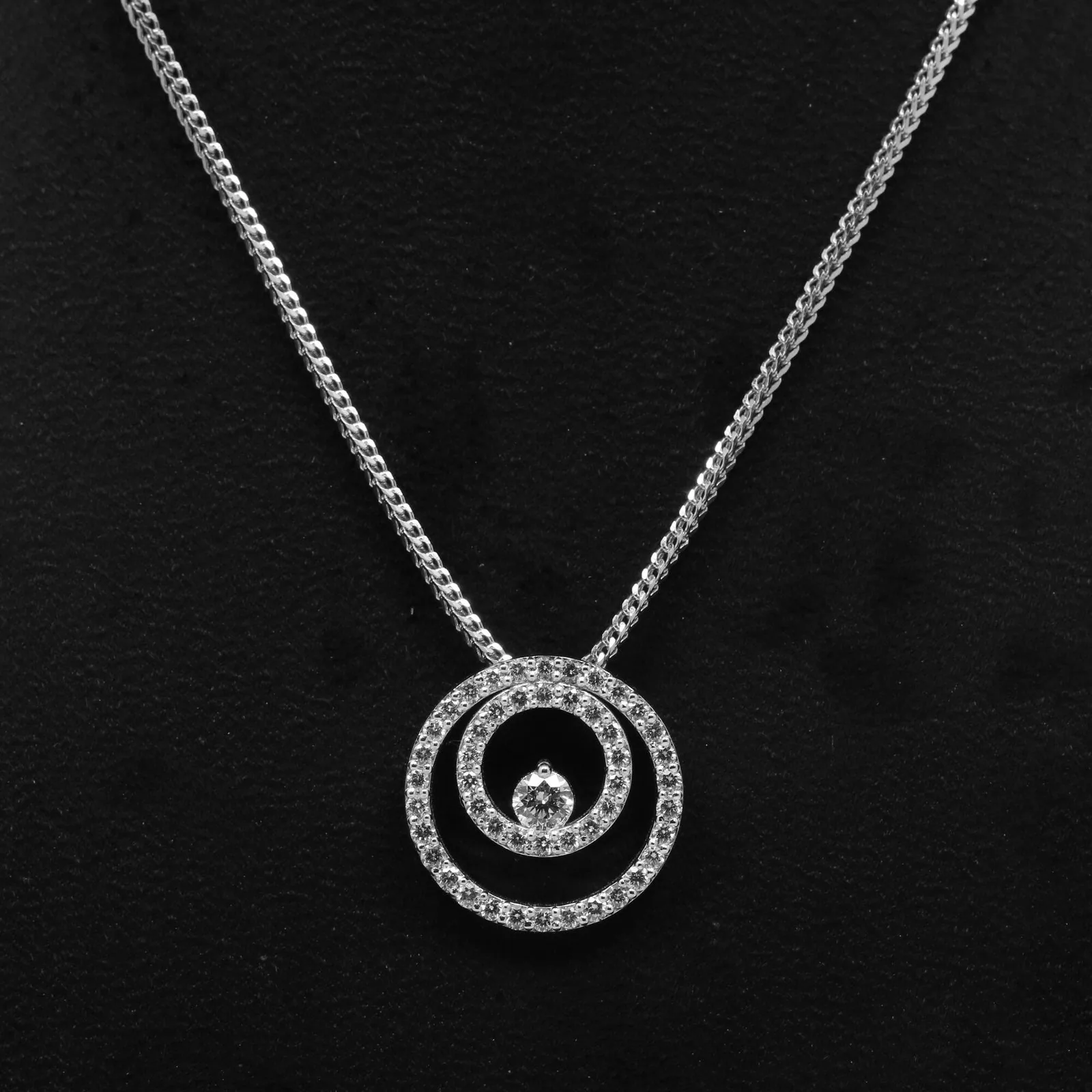 IGI Certified Lab Grown 1.58 Ct Round-Cut Solitaire Pendant Necklace, VVS/E — 18K Solid Gold, Adjustable Chain - view 2