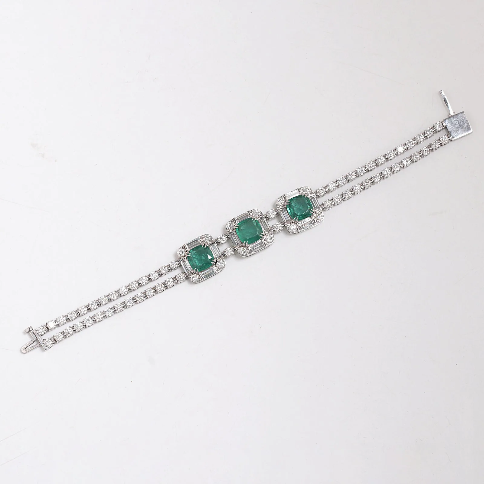 IGI Certified Lab Grown Emerald All-Stone Tennis Bracelet — 14K/18K Solid Gold, 17.47 Carat - view 6