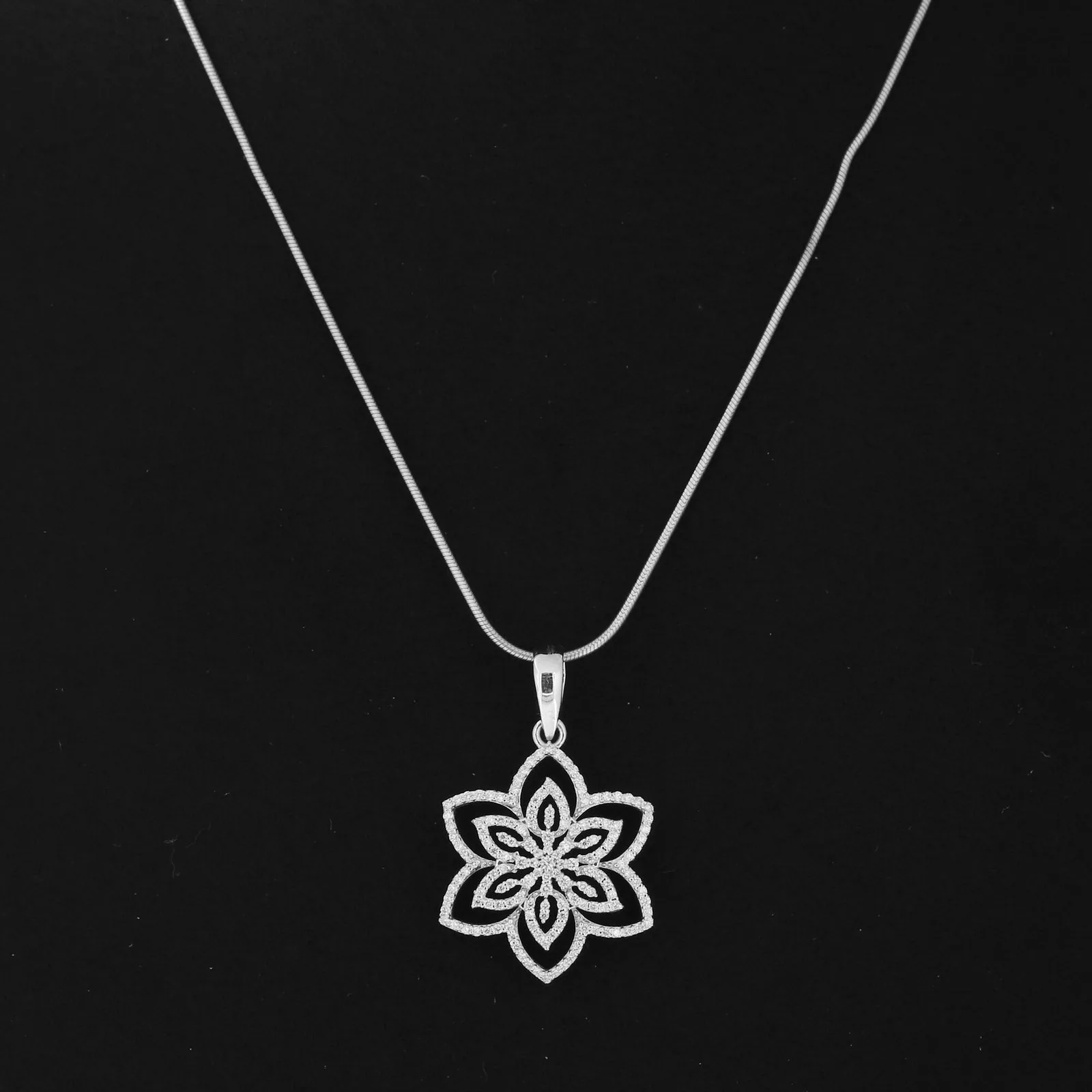 IGI Certified Lab Grown 0.87 Ct tw Round-Cut Micro-Pave Cluster Pendant Necklace, VVS/E — 14K/18K Solid Gold