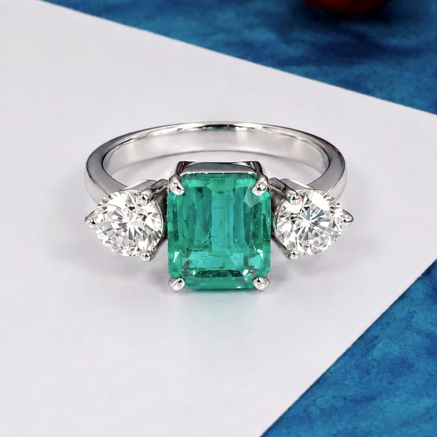 IGI Certified Lab Grown Diamond 4ct Emerald Solitaire Ring, VVS/E — 14K/18K Solid Gold