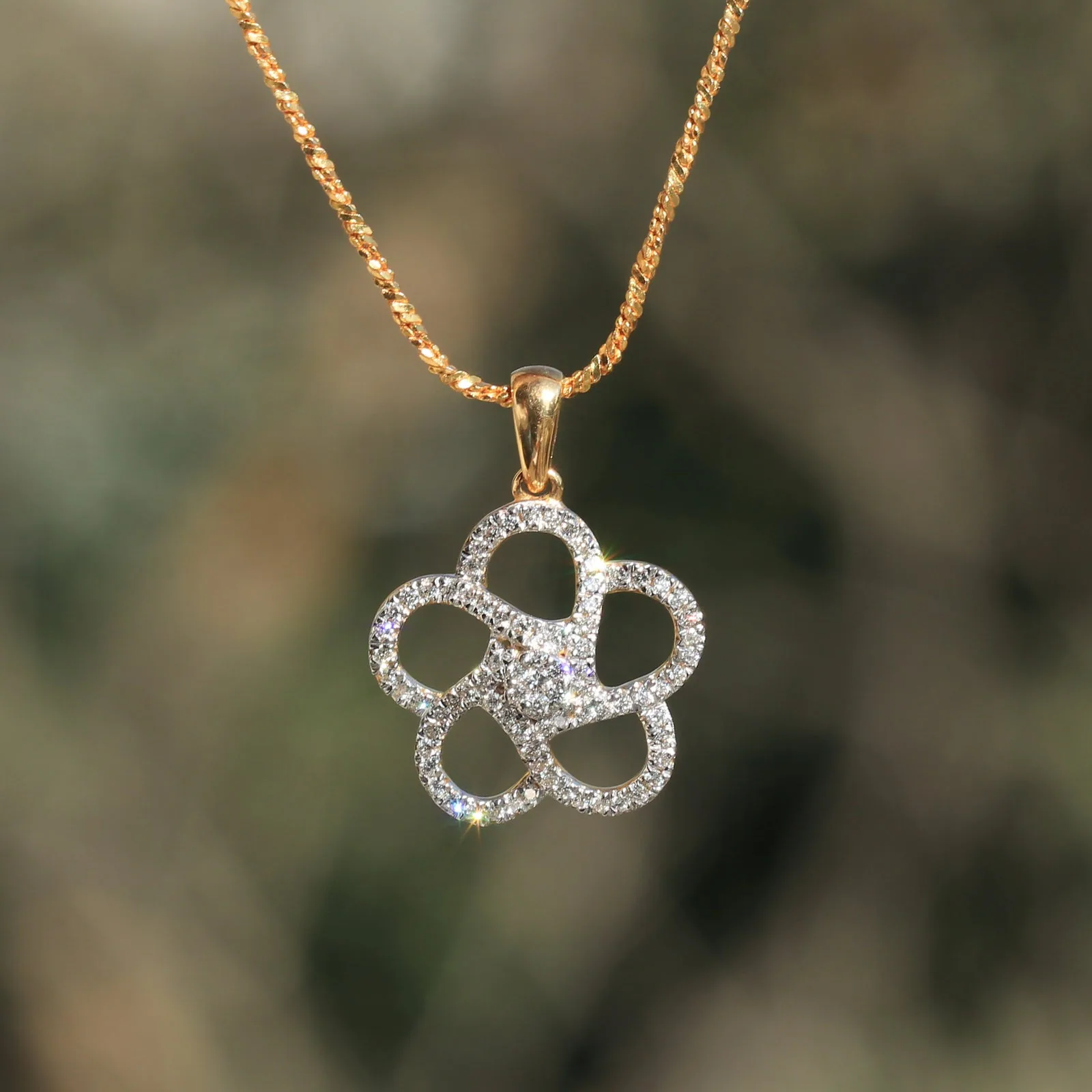 0.63 Ct Gold Diamond Pendant Necklace IGI Certified G-H VS Classic Style - view 5