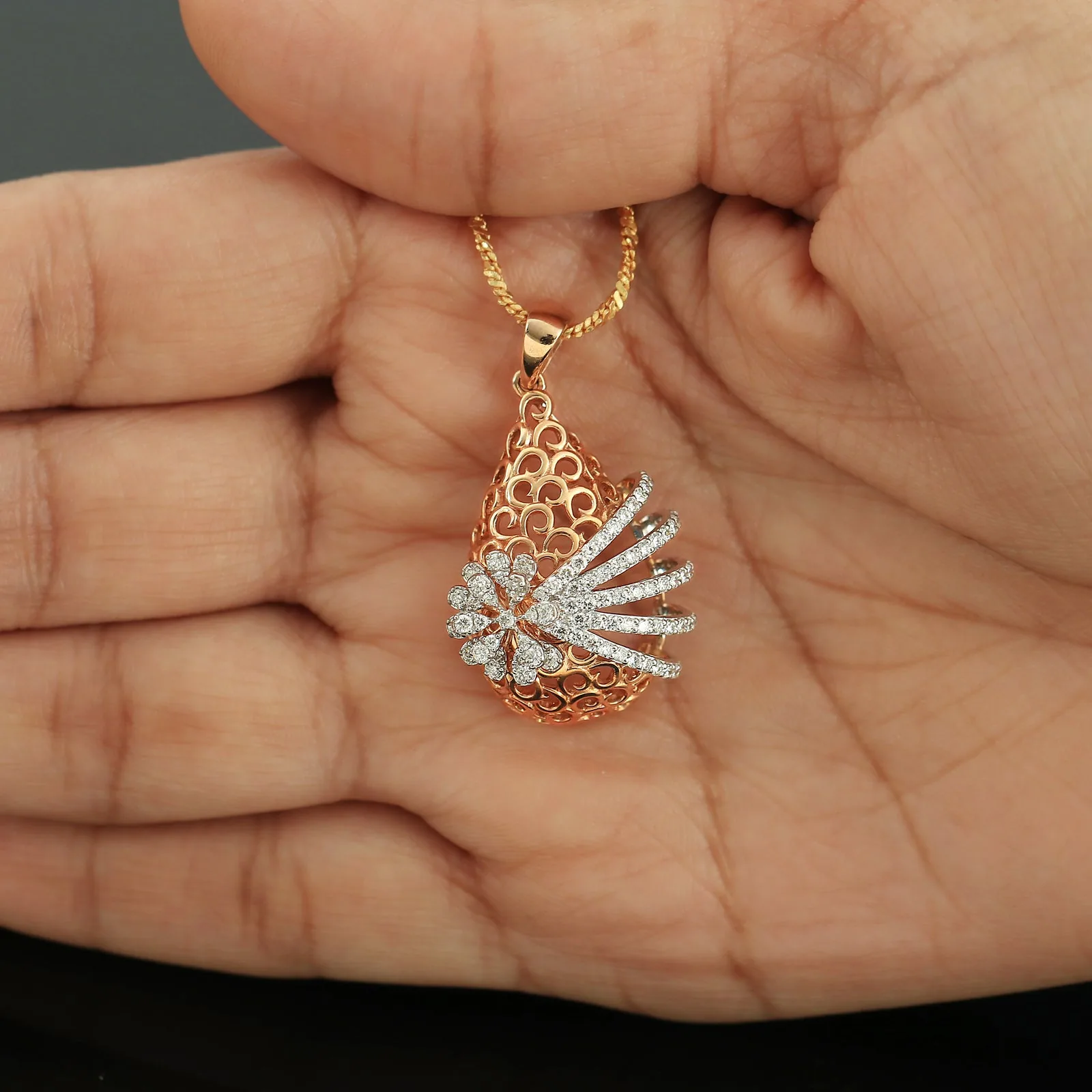 0.88ct Natural Diamond Pendant Necklace - view 5