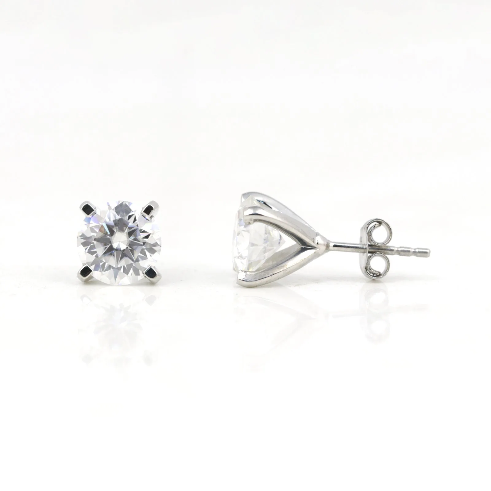 4 Ct Round Cut Moissanite Stud Earrings — VS1 Clarity, 18k Gold Vermeil - view 3