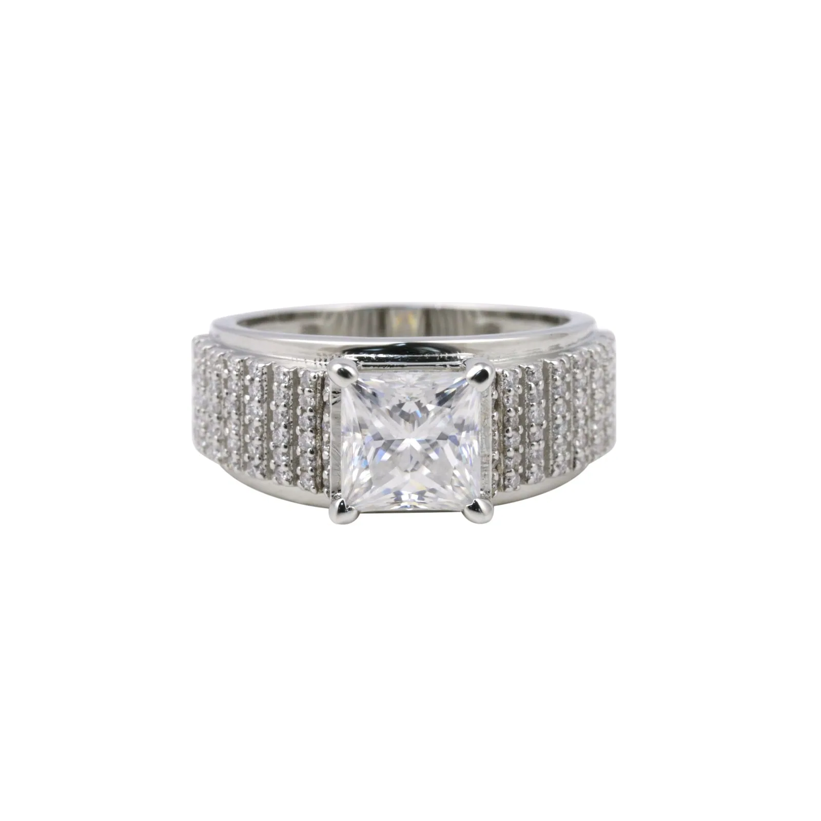 1.50 Ct Princess Cut Moissanite Ring — VS1 Clarity, 18k Gold Vermeil