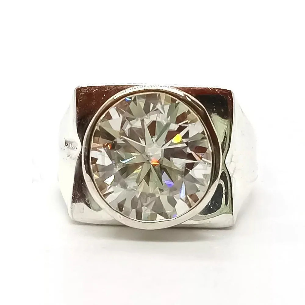 5.50 ct DEW Certified Round Cut White Moissanite Solitaire Men’s Ring-Gold Vermeil