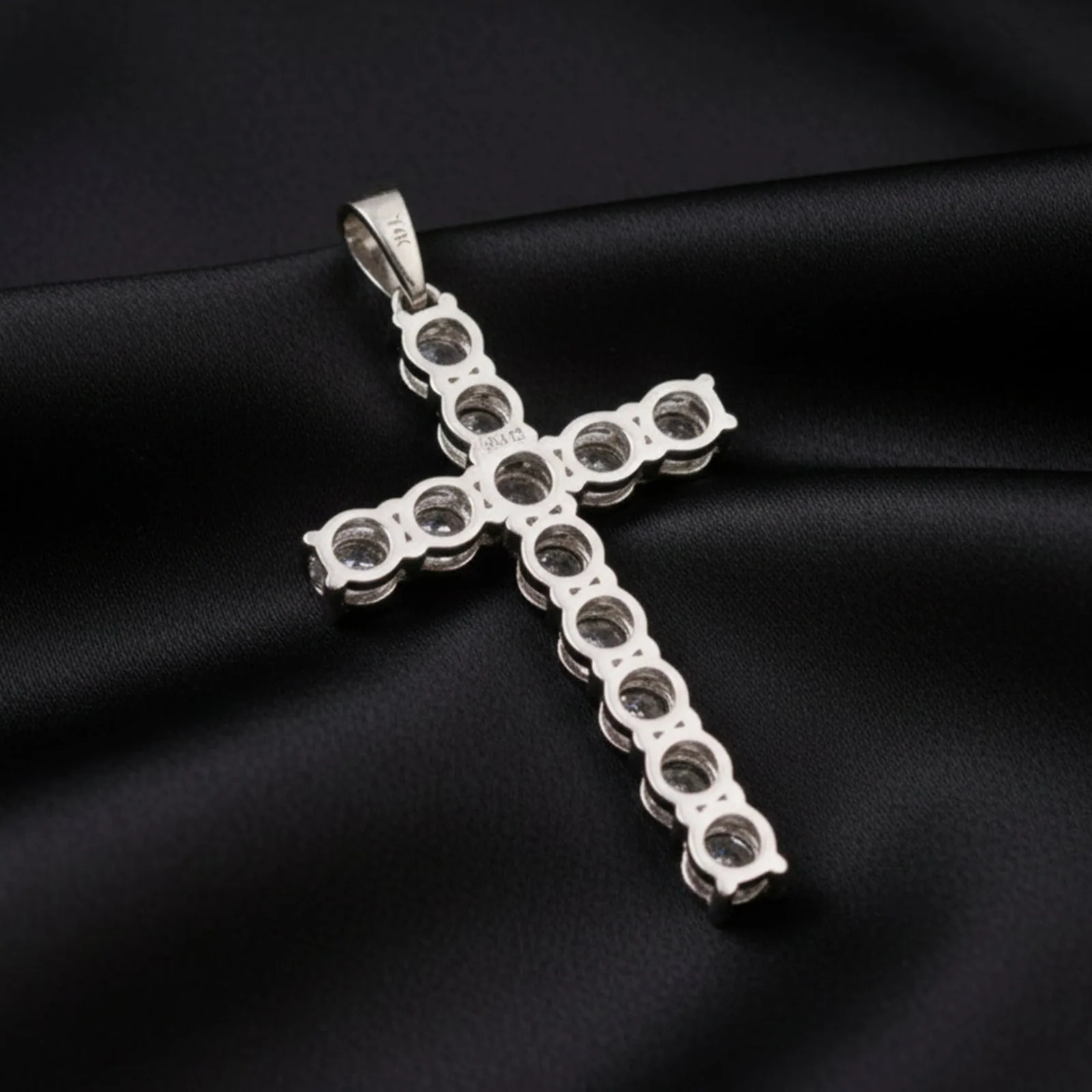 5.00 ct DEW Certified Round Cut White Moissanite Cross Pendant – 18K Gold Vermeil - view 5
