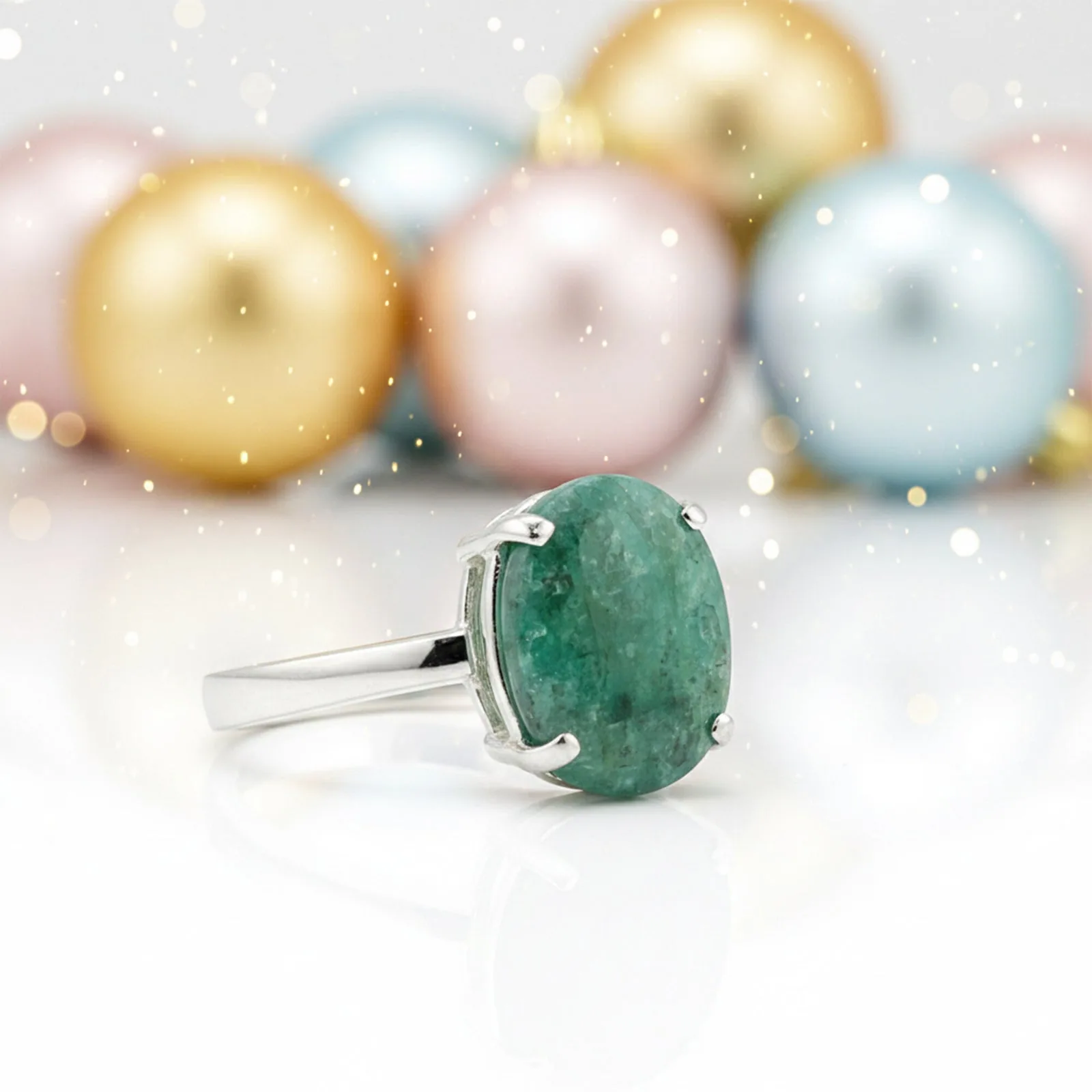 Certified Oval Cut Green Emerald 3.50 Ct Ring in 925 Sterling Silver for Women - view 4