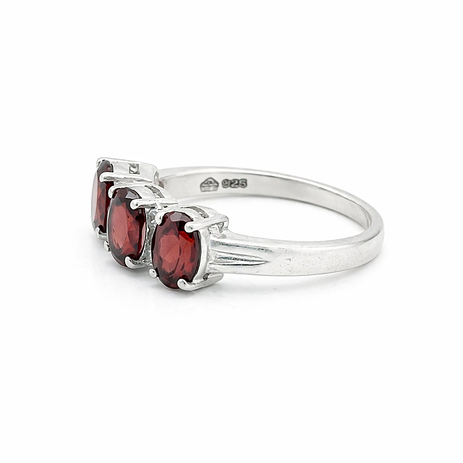 Red Garnet Ring Oval Cut 2.50 Ct 925 Sterling Silver for Her Trendy Pick - view 2