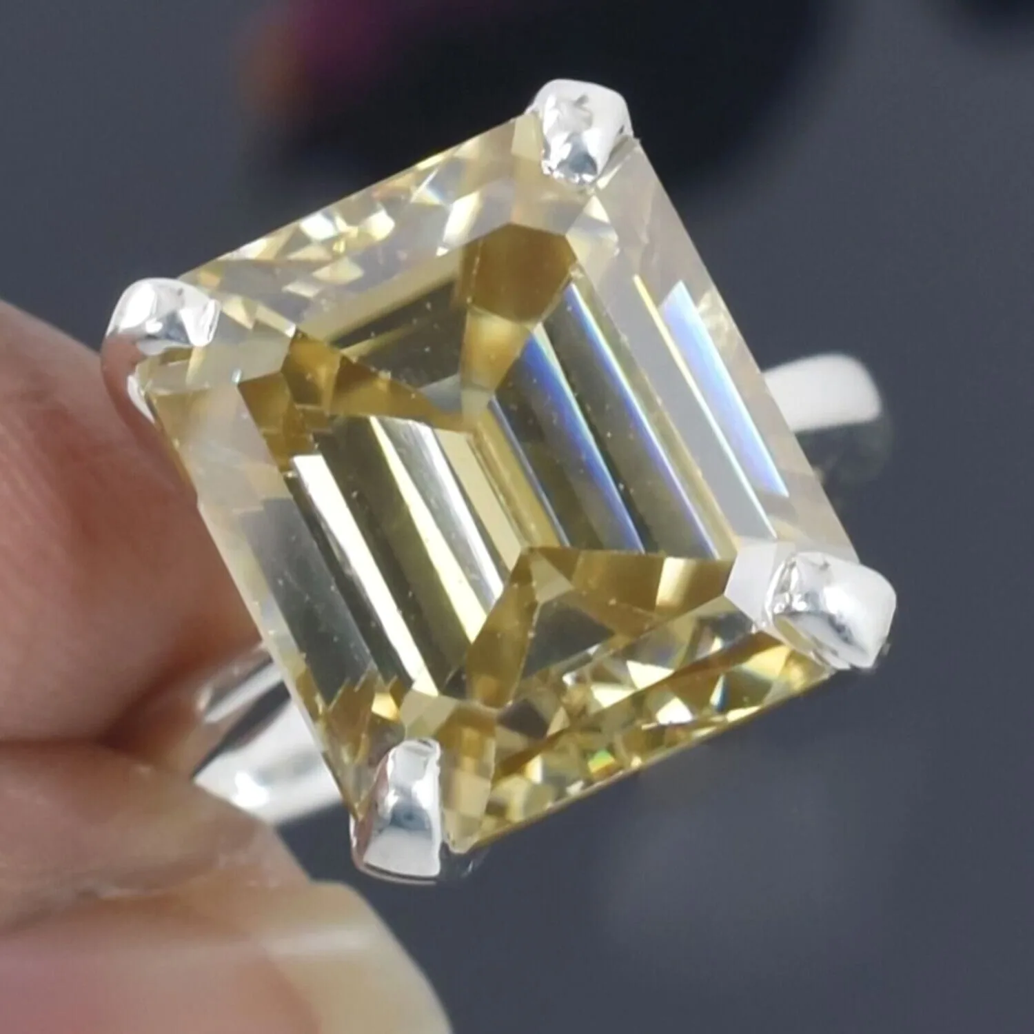 8.50 ct DEW Emerald Champagne Treated Moissanite Ring – Certified – 18K Gold Vermeil - view 5