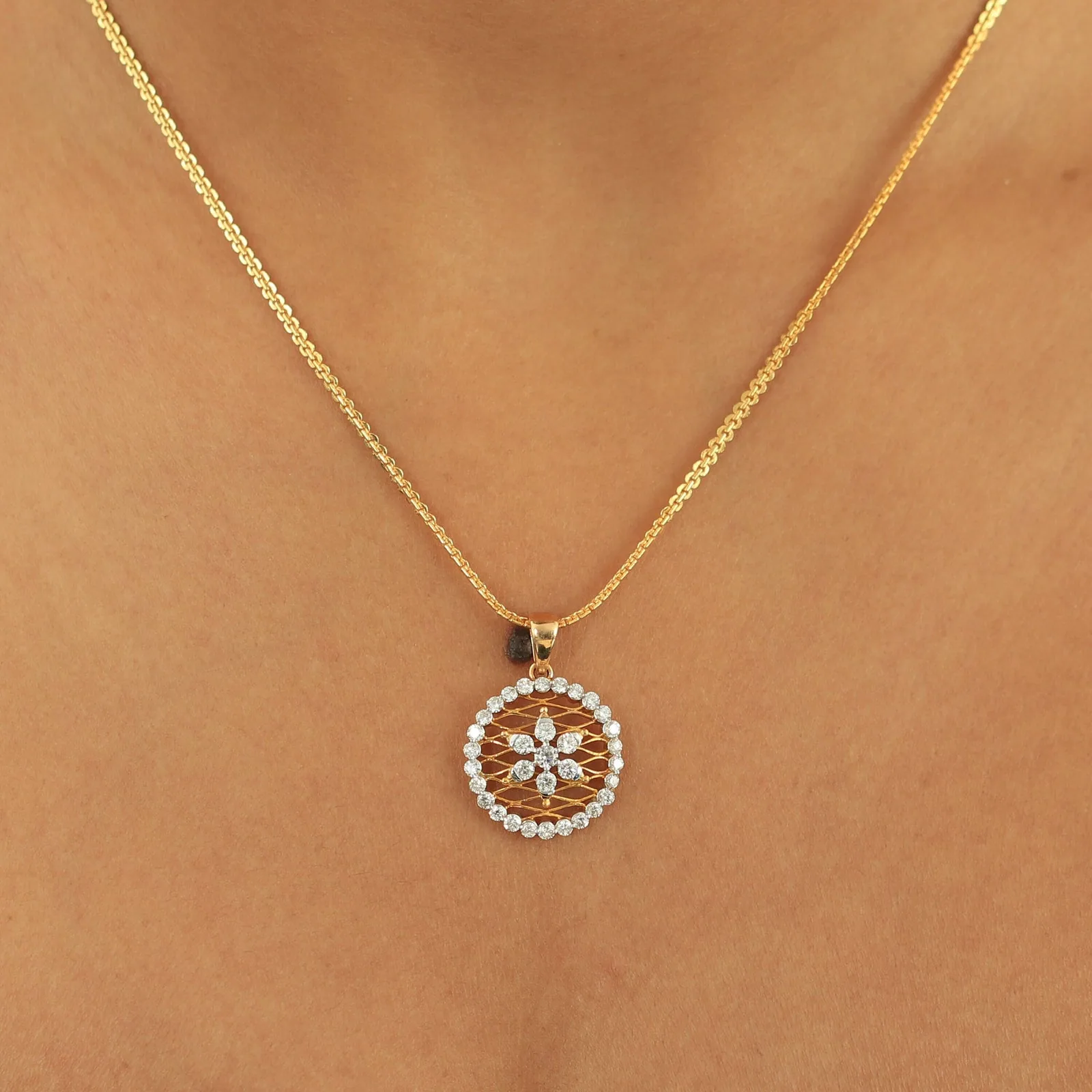 0.95ct Natural Diamond Pendant Necklace - view 3