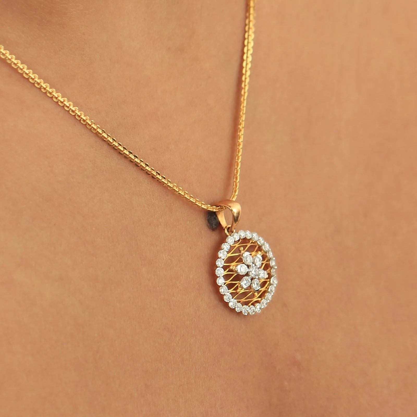 0.95ct Natural Diamond Pendant Necklace - view 2