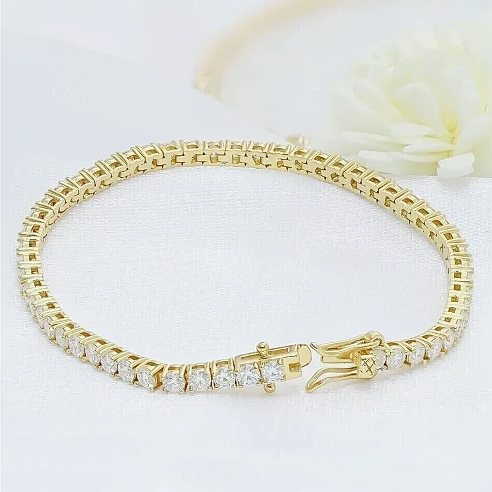 IGI Certified 7Ct Natural Diamond Women’s Tennis Bracelet 14Kt Yellow Gold - view 4